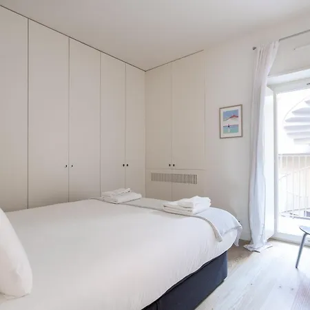 Flh Bairro Alto Modern Flats * Lisbona