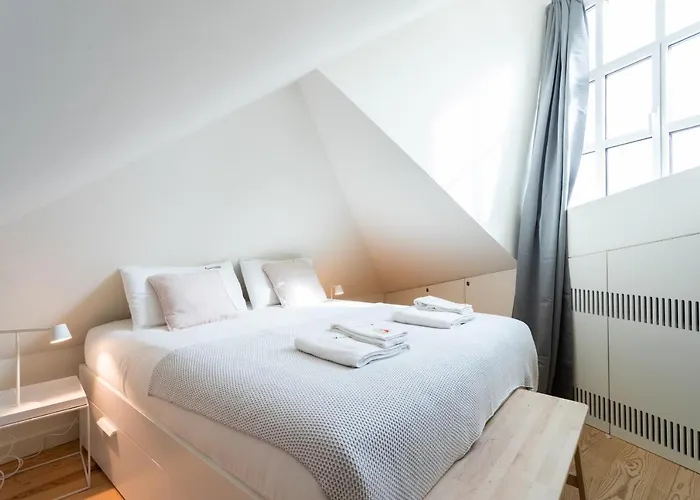 Flh Bairro Alto Modern Flats